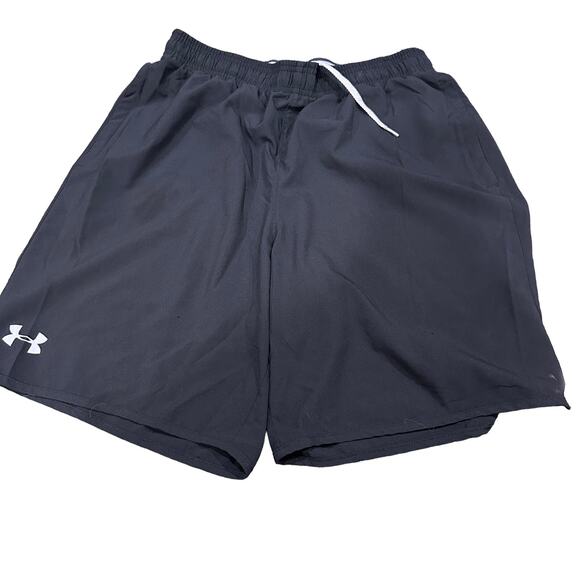 Under Armour Shorts Womens Size L Black Athleisure Activewear Running Gym - Picture 1 of 6